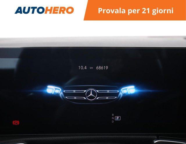 MERCEDES-BENZ GLB 200 d Automatic Premium