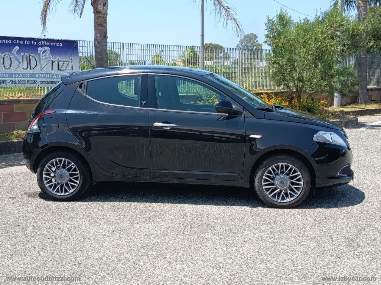 LANCIA Ypsilon 1.3 MJT 95 CV 5p. S&S Platinum