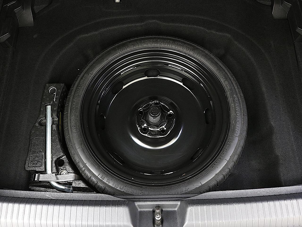 Volkswagen Golf 2.0 TDI DSG Style TETTO APRIBILE