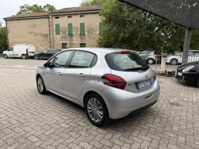 PEUGEOT 208 1° serie PureTech 82 5 p Allure OK NEOPATENTATO