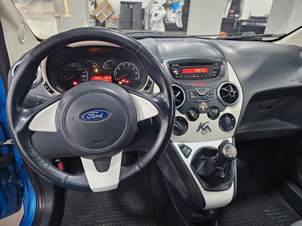 Ford Ka 1.2 8V 69CV Titanium