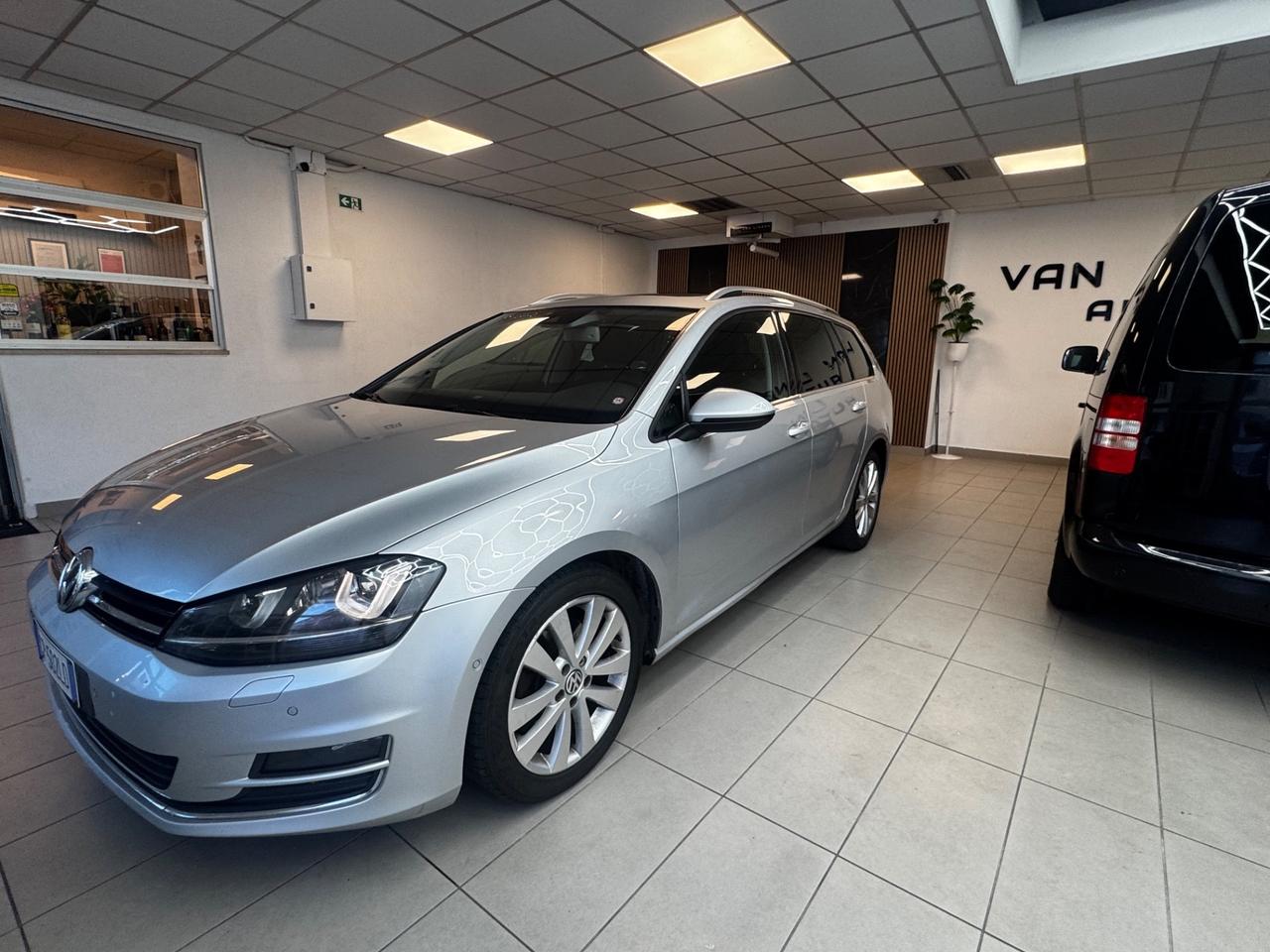 Volkswagen Golf Variant 2.0 TDI DPF DSG Highline