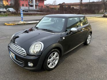 Mini Cooper Coupe 1.6 Coupé