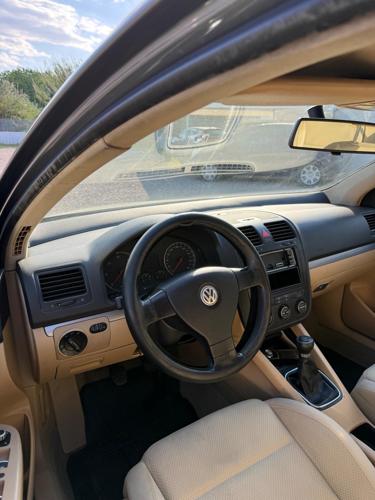 Volkswagen Golf 2.0 16V TDI 5p. Comfortline