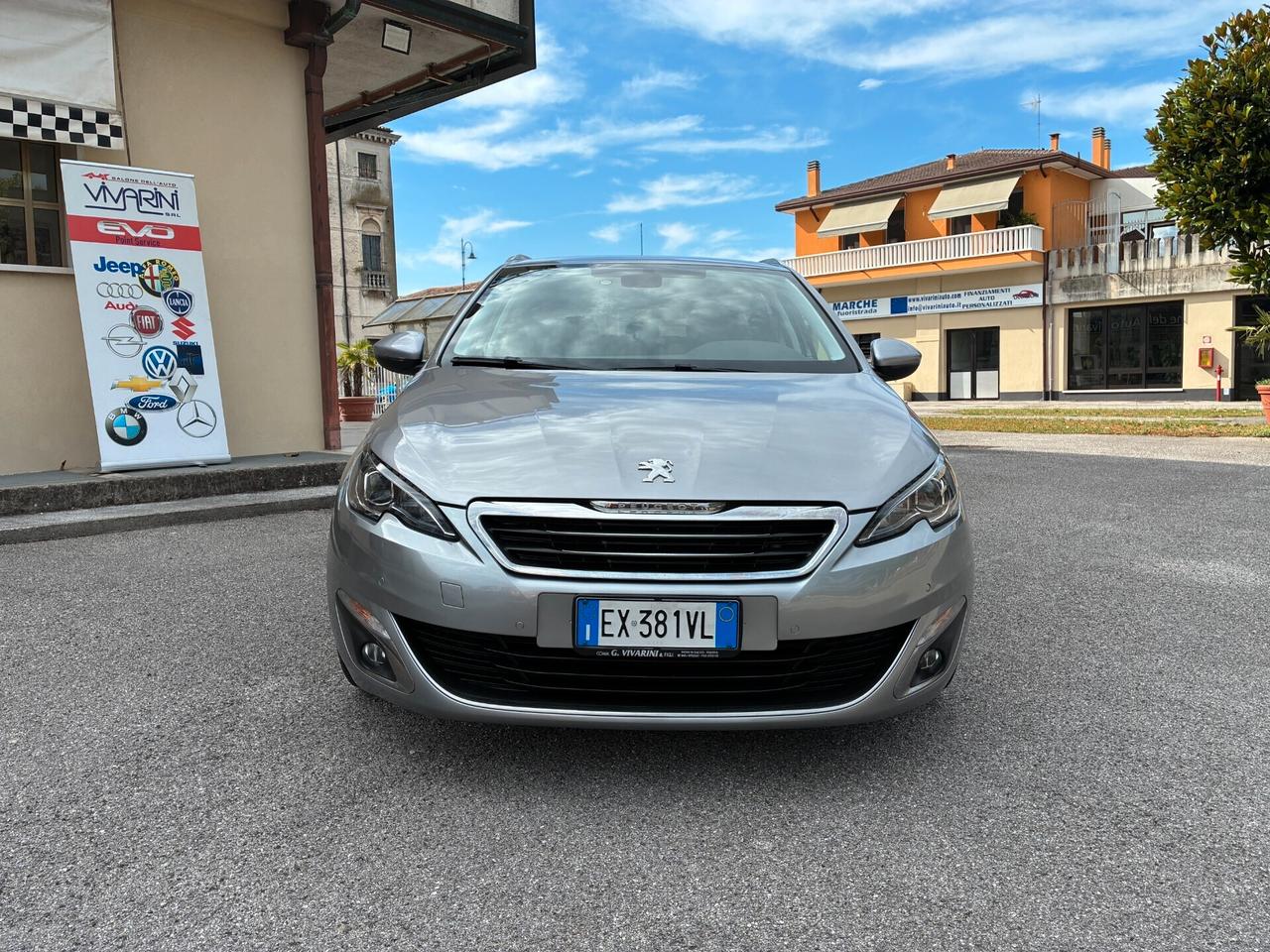 Peugeot 308 BlueHDi 150 S&S SW Allure