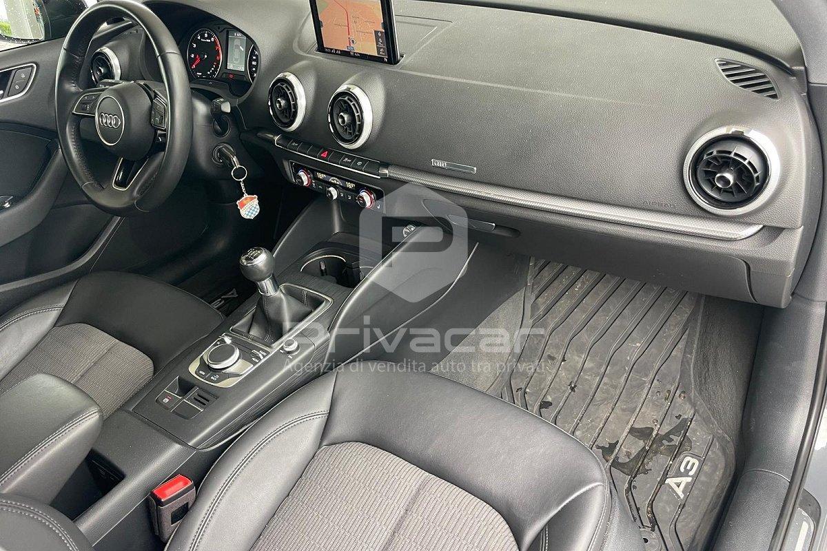 AUDI A3 Sedan 1.0 TFSI Business
