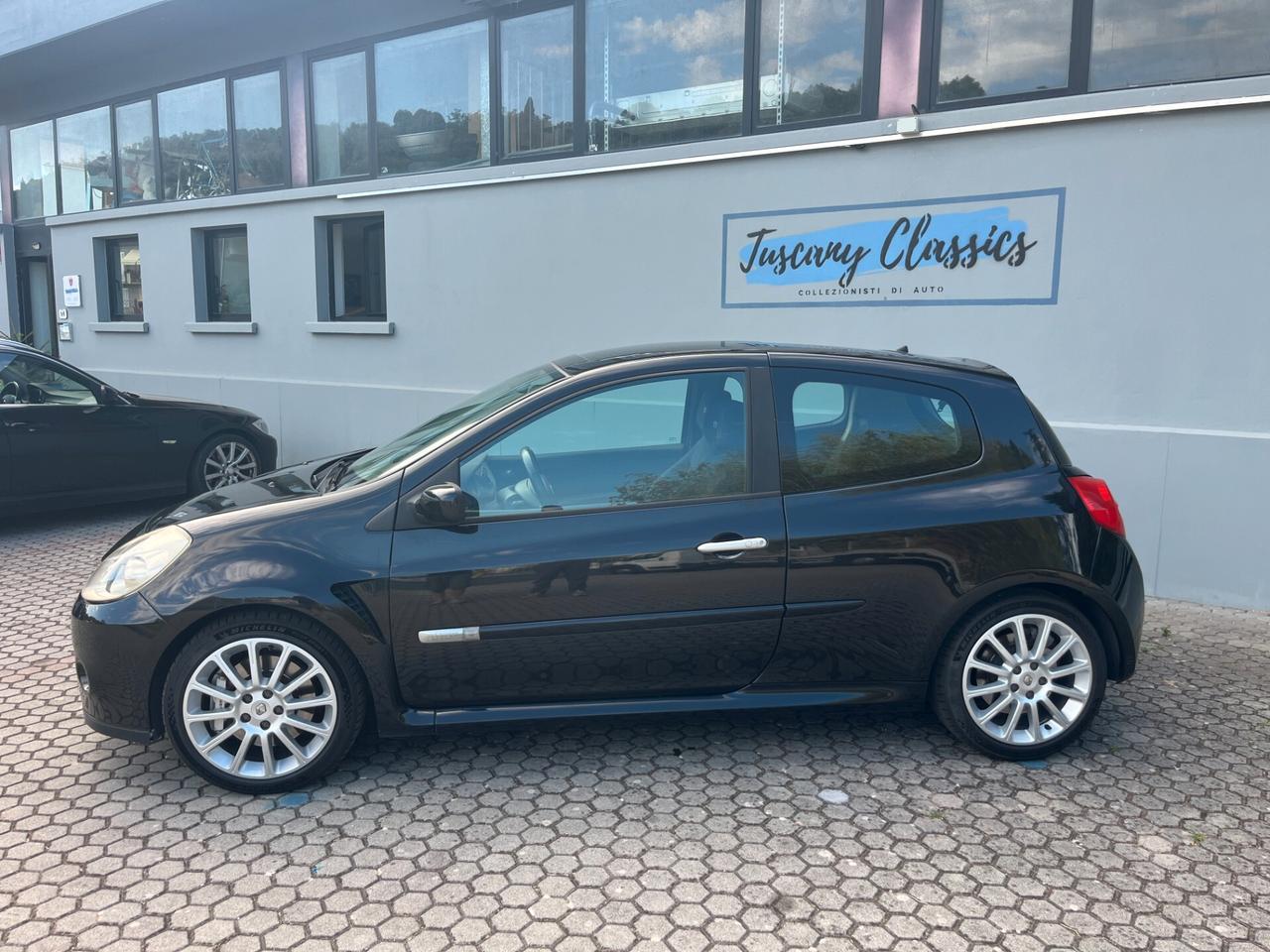 Renault Clio RS 2.0 16V 200CV 3 porte