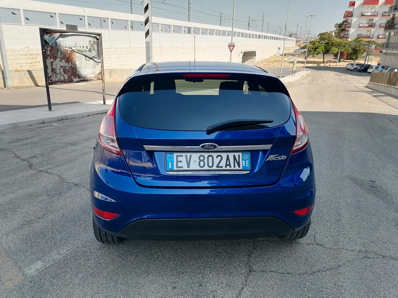 Ford Fiesta 1.5 TDCi 75CV 5 porte Titanium 2014