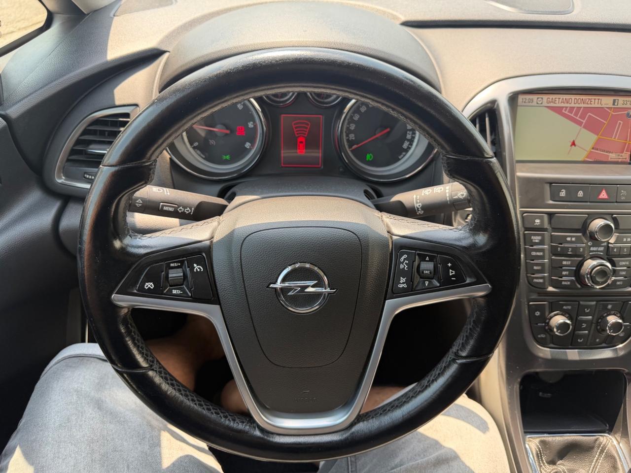 Opel Astra 1.3 CDTI 95CV S&S Sports Tourer Cosmo