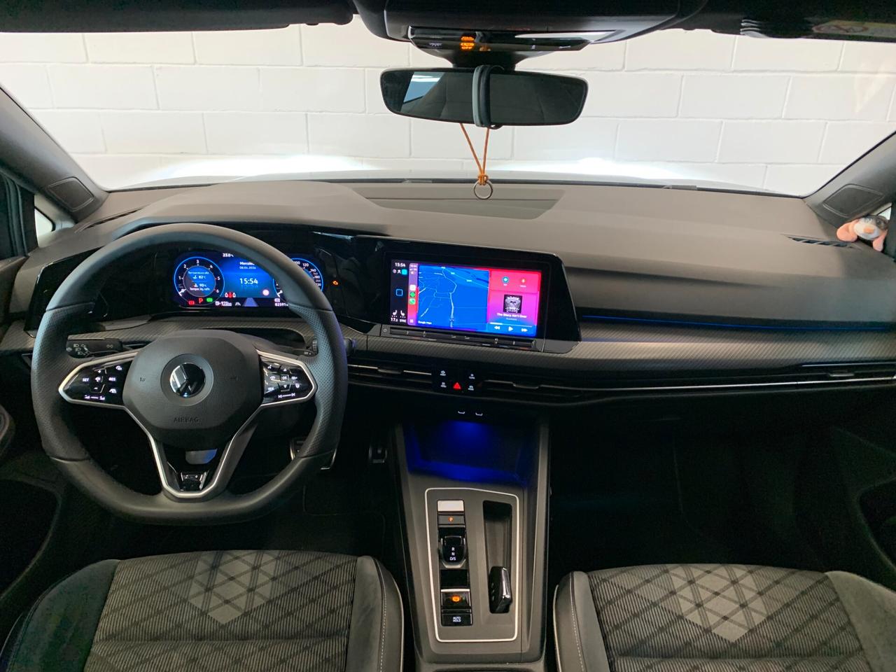 Volkswagen Golf 2.0 TDI 150 CV DSG SCR R-Line