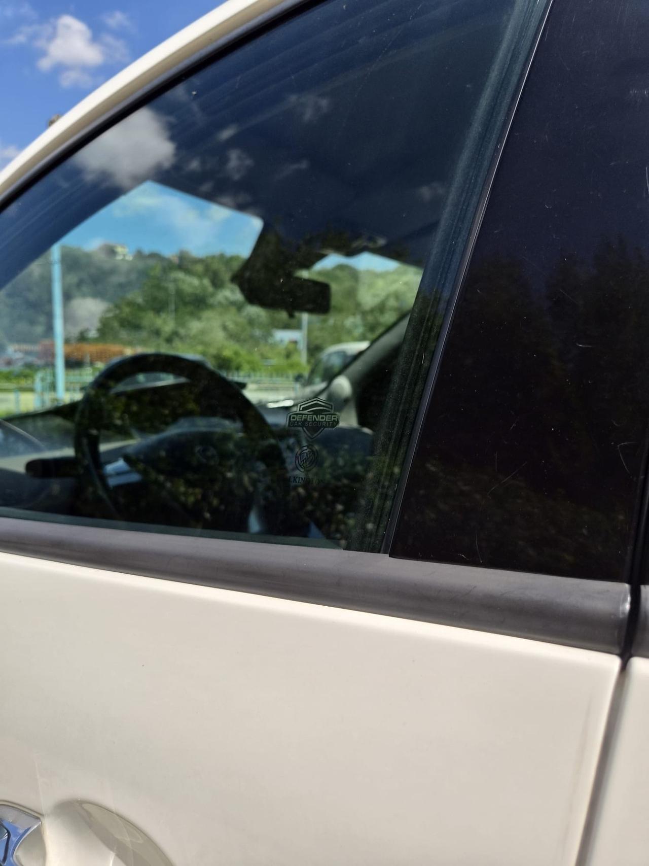 Lancia Ypsilon 0.9 TwinAir 85 CV 5 porte S&S Silver