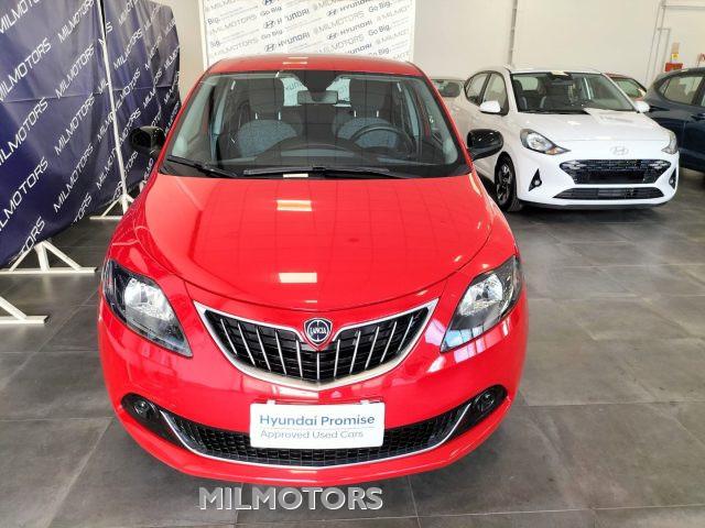 LANCIA Ypsilon 1.0 FireFly 5 porte S&S Hybrid Ecochic Silver