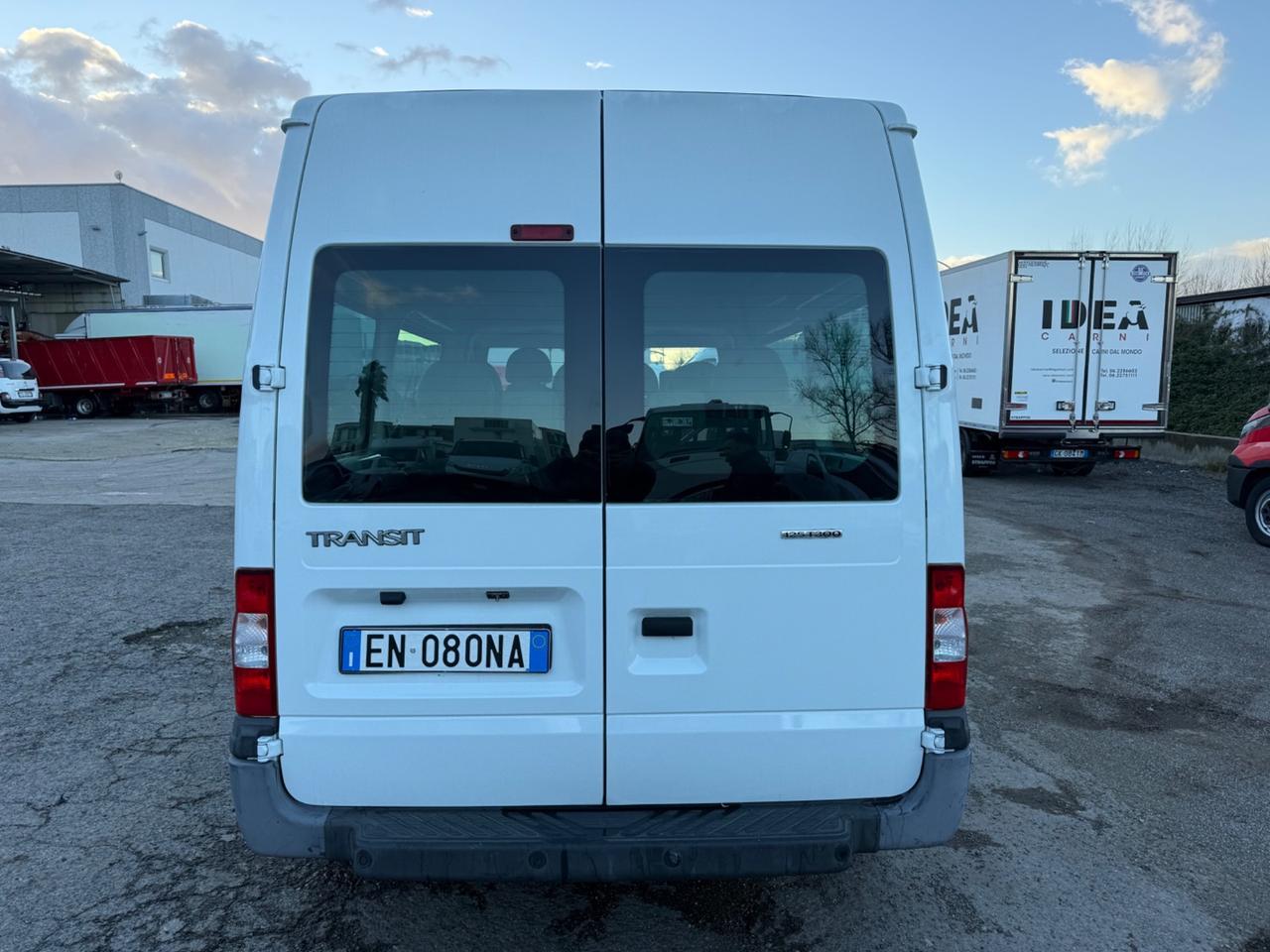 Ford Transit 2.2 Diesel 9 Posti passo lungo tetto alto