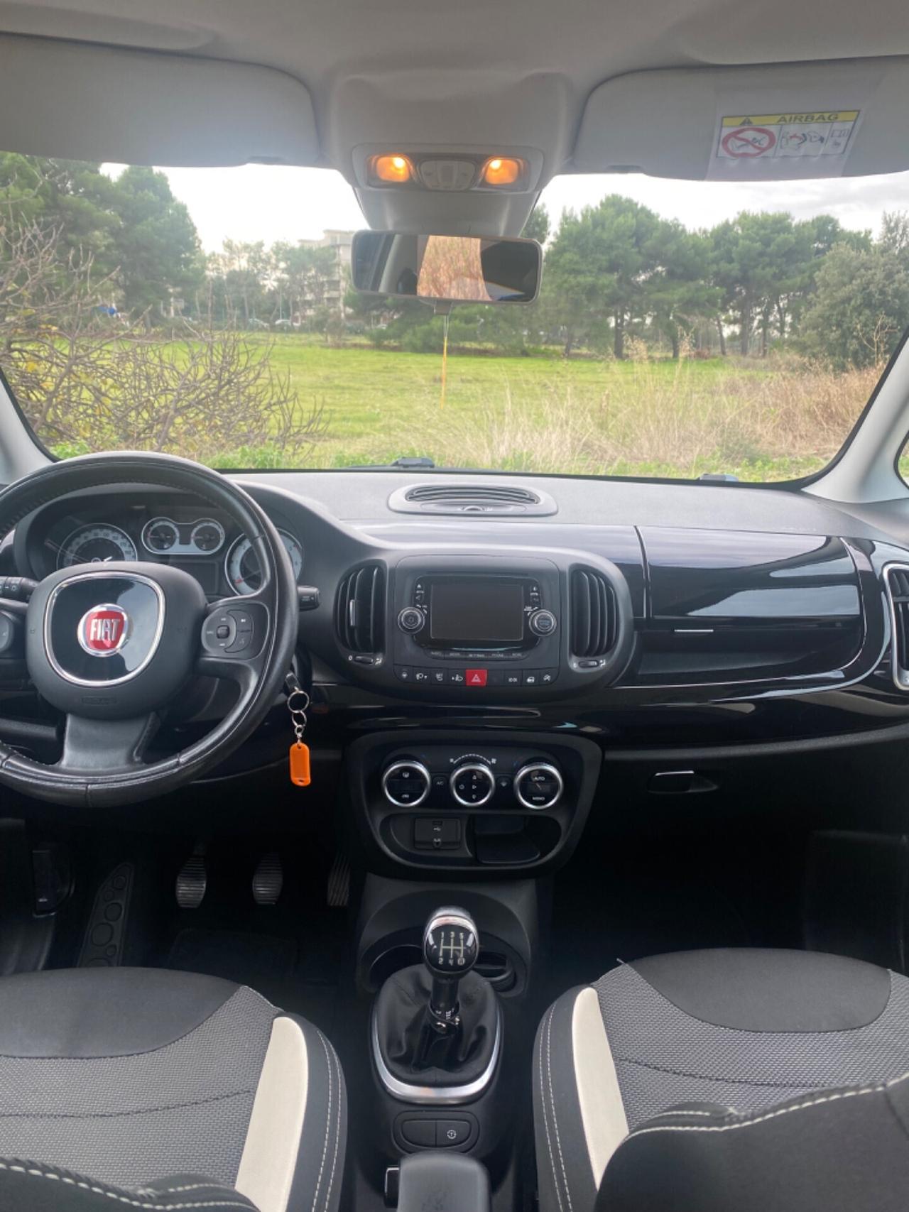 Fiat 500L 1.6 Multijet 95 CV Trekking