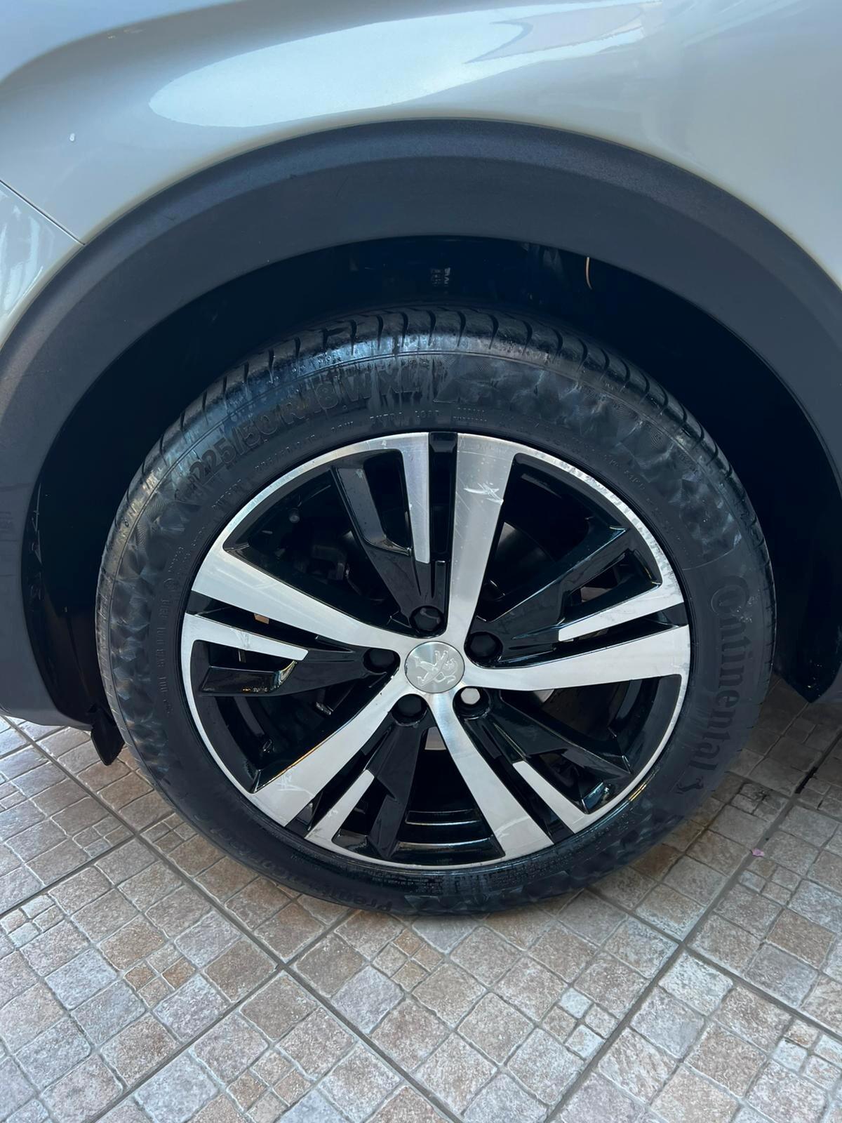 Peugeot 3008 BlueHDi 120 S&S EAT6 GT Line