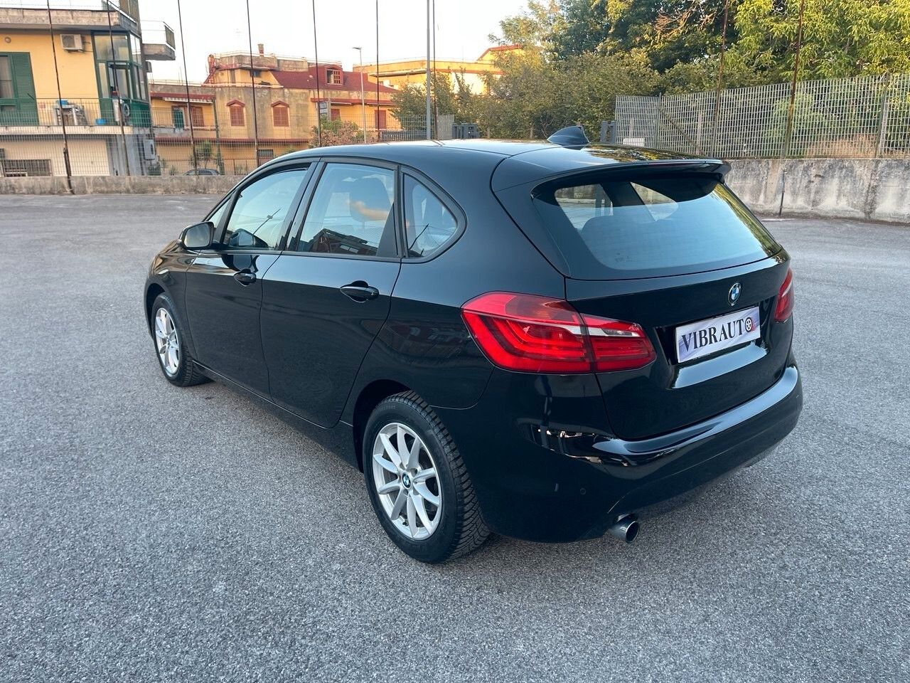 BMW 2 Series Active Tourer 2017 photo 5