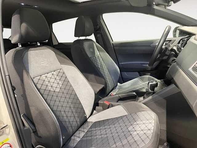 Volkswagen Taigo 1.5TSI 150CV DSG R-Line