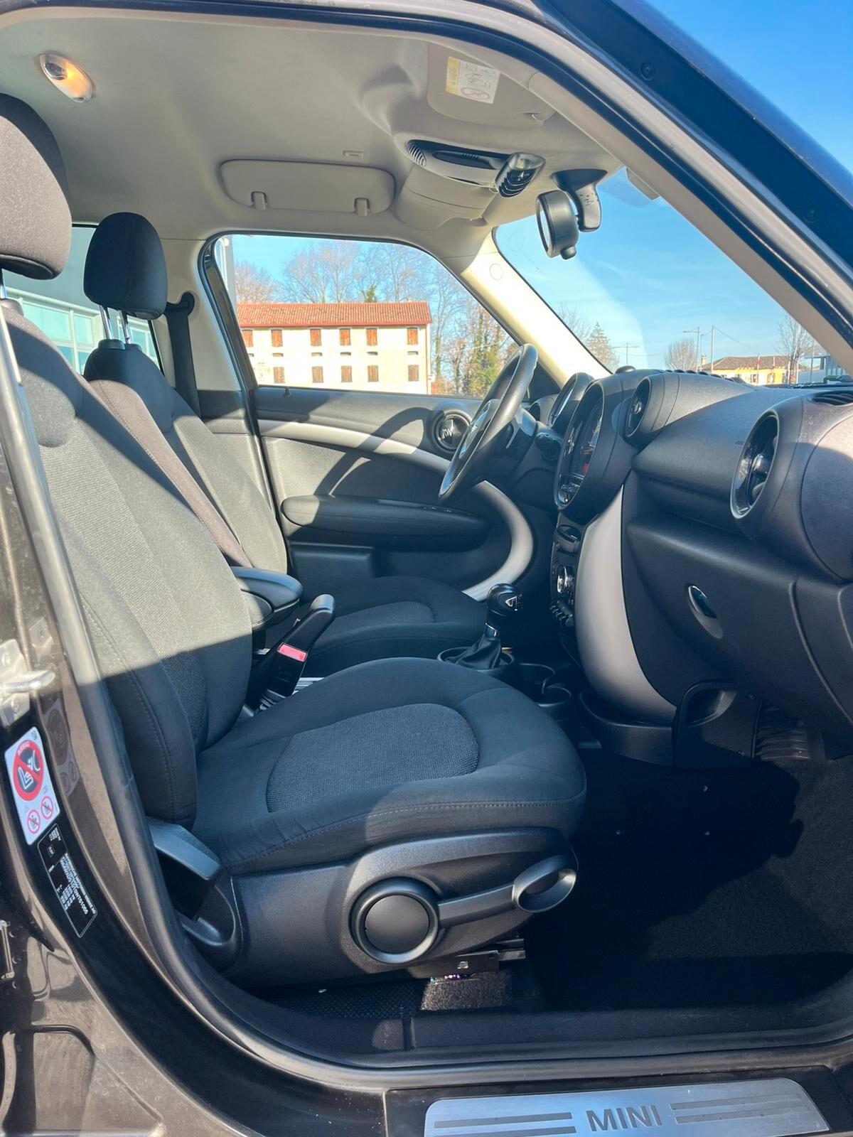 Mini Cooper Countryman D ALL4 Automatica