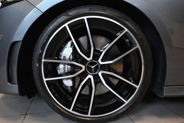 MERCEDES-BENZ A 35 AMG 4MATIC CAM19"NAVI LED PDC CRUISE TEL SED.RISC.FULL