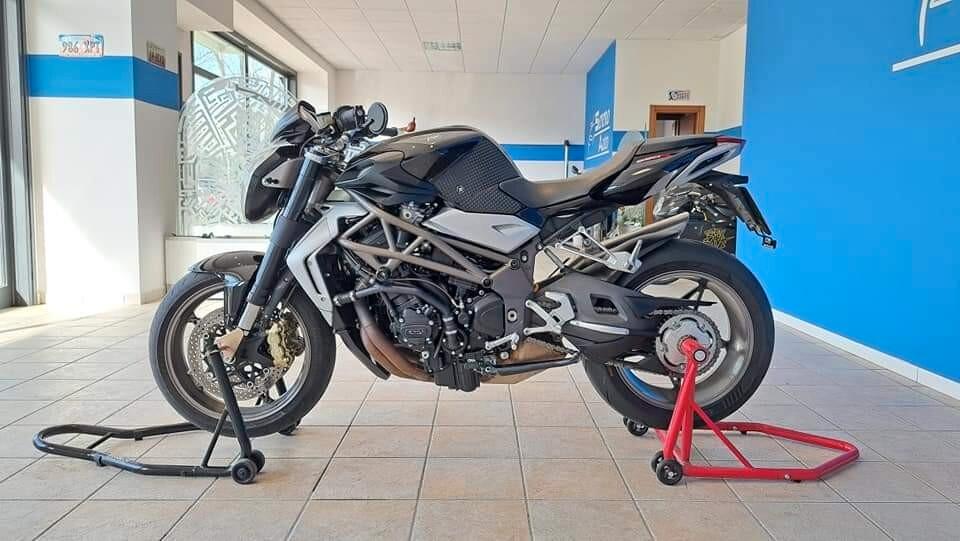 Mv Agusta Brutale 990 R