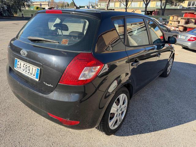 KIA cee'd 117,150km 1.4 90CV 5p. EX nessun lavoro da fare