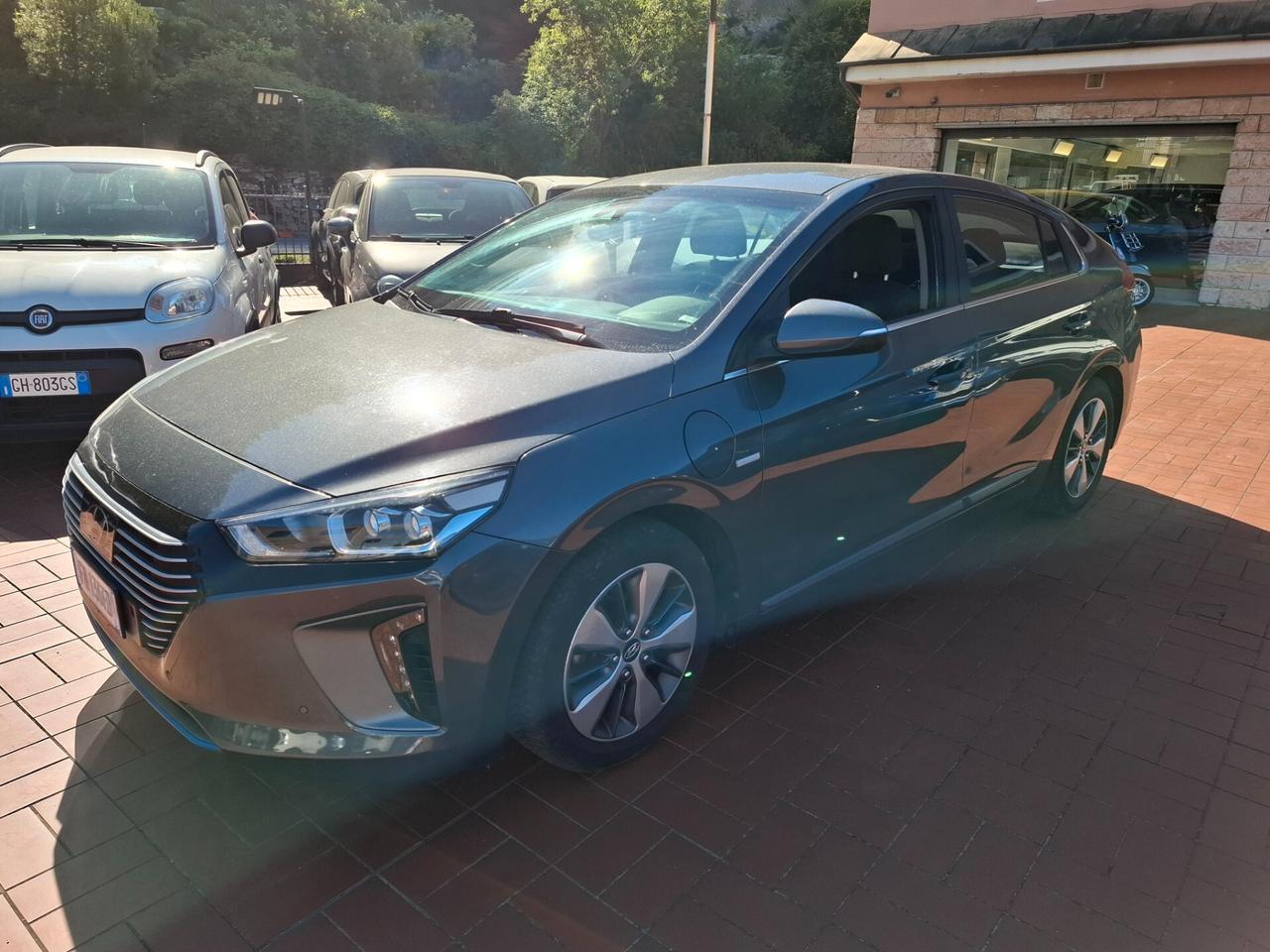 Hyundai Ioniq 1.6 Plug-in Hybrid DCT Style
