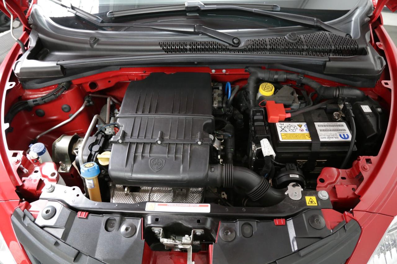 Lancia Ypsilon 1.2 69 CV 5 porte S&S Elefantino Blu