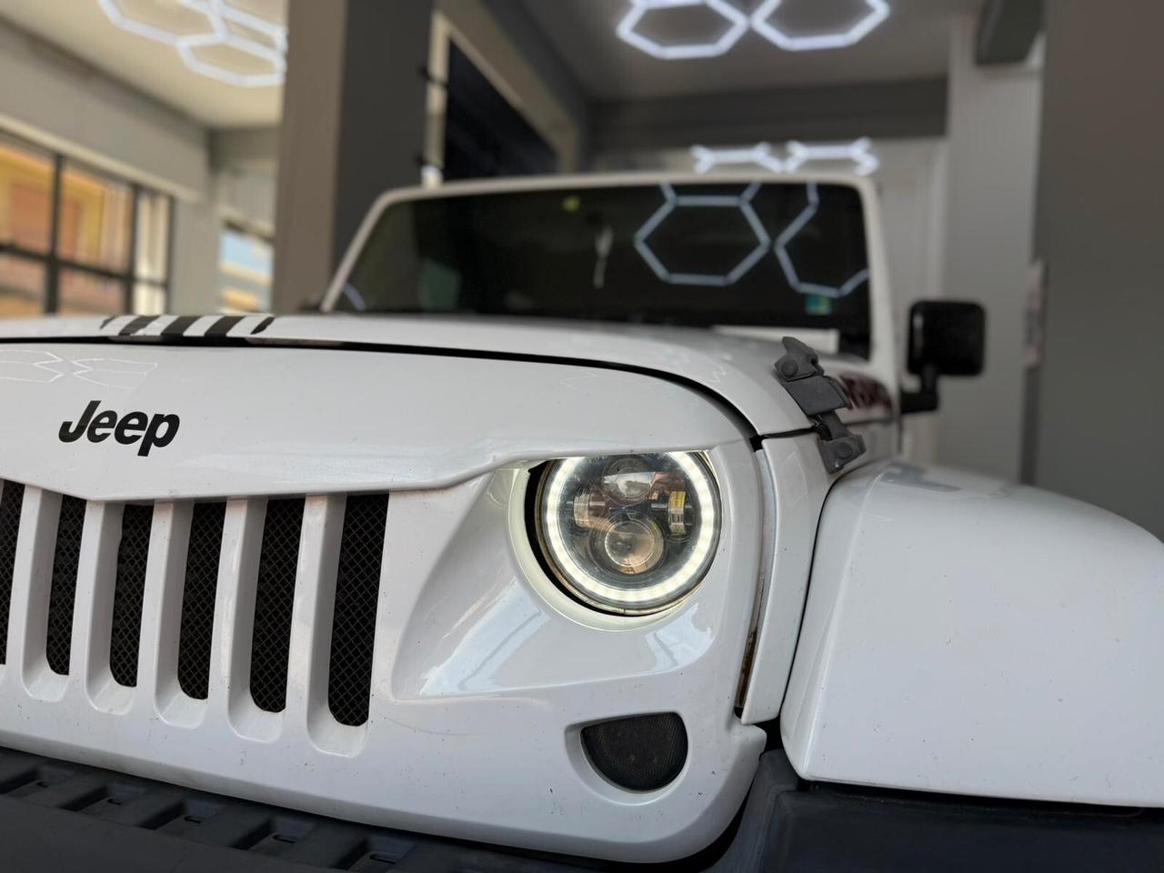 Jeep Wrangler Unlimited 2.8 CRD DPF Rubicon