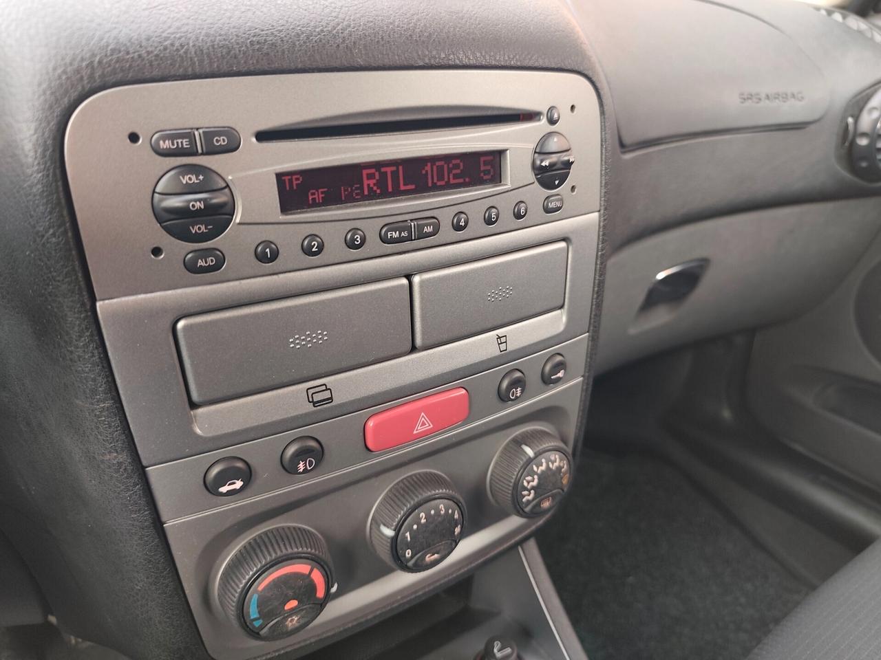 Alfa Romeo 147 1.6 Benz euro 4 5 porte Black Line