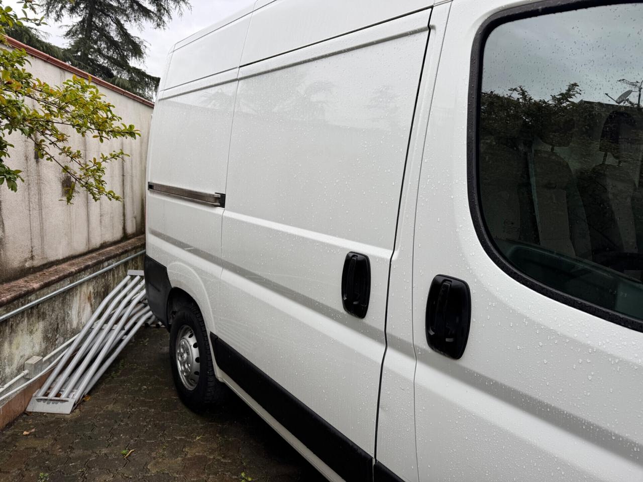 Peugeot Boxer 328 2.2 BlueHDi 120 S&S PC-TN Furgone