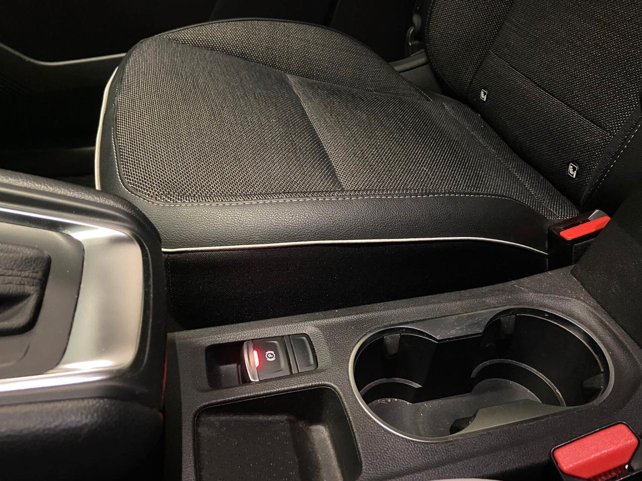 Renault Captur Blue dCi 115 CV EDC Intens