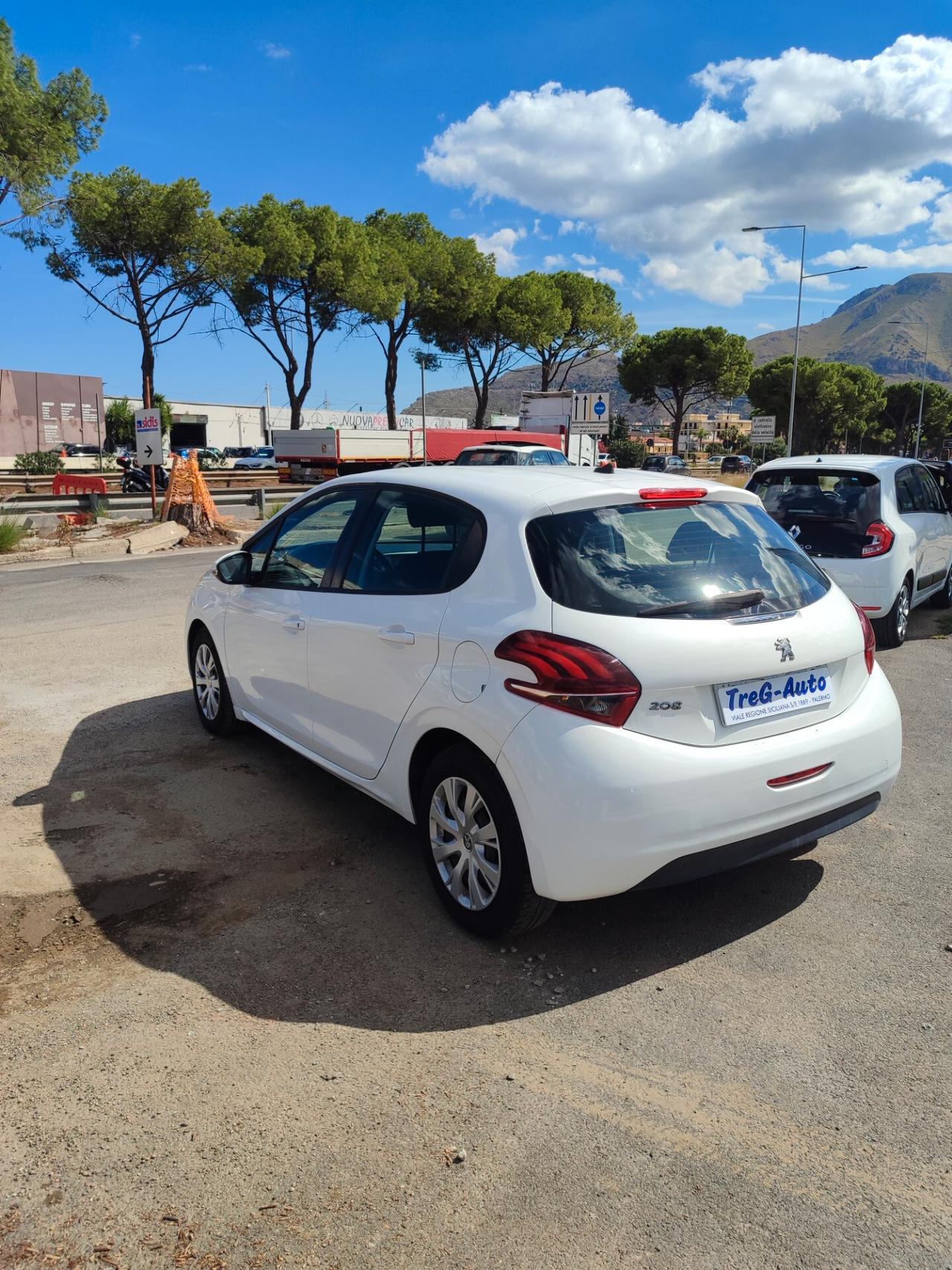 Peugeot 208 BlueHDi 75 5 porte Allure