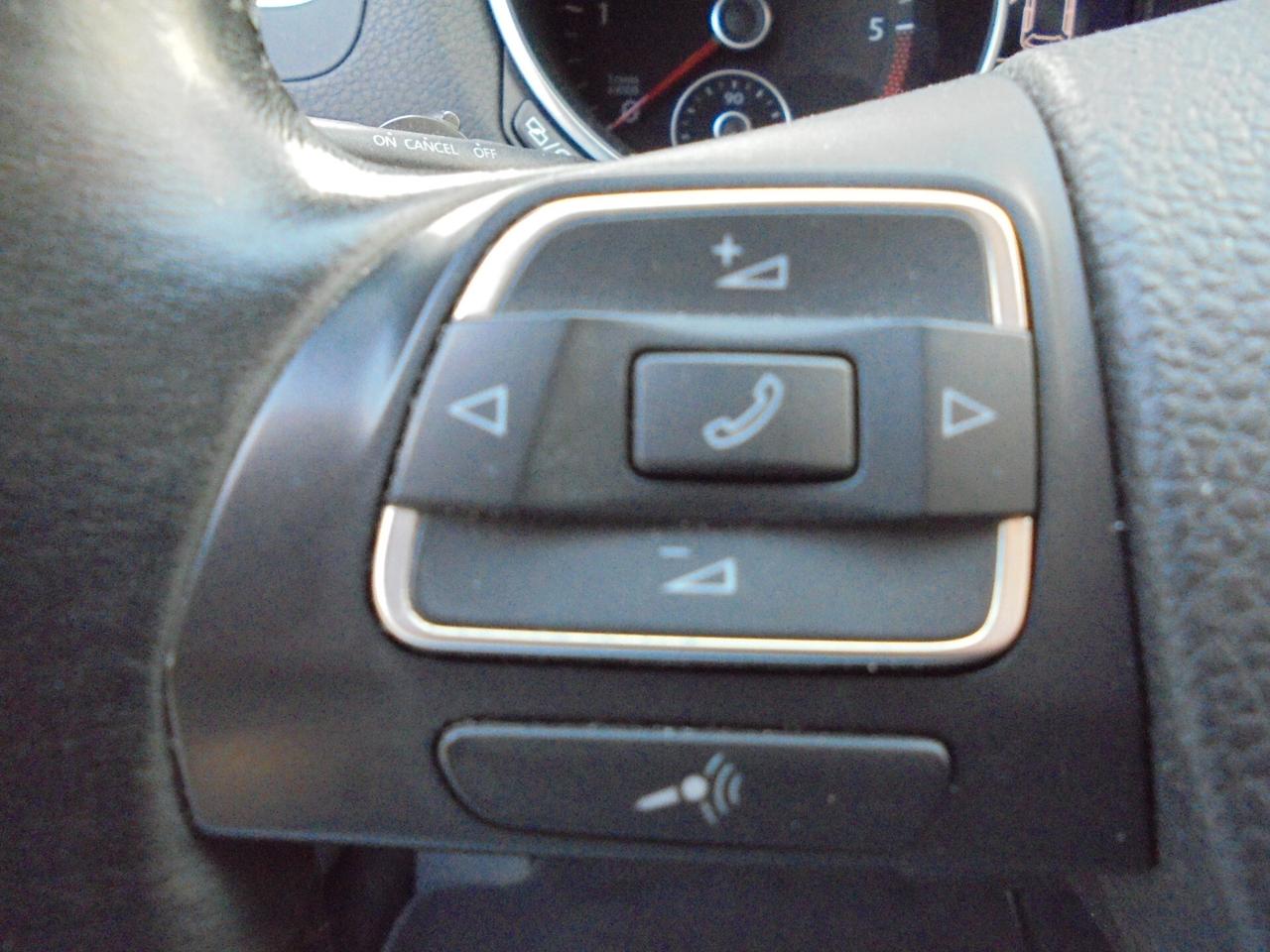 Volkswagen Golf VI 1.6 TDI 105CV DSG HIGHLINE 5 PORTE