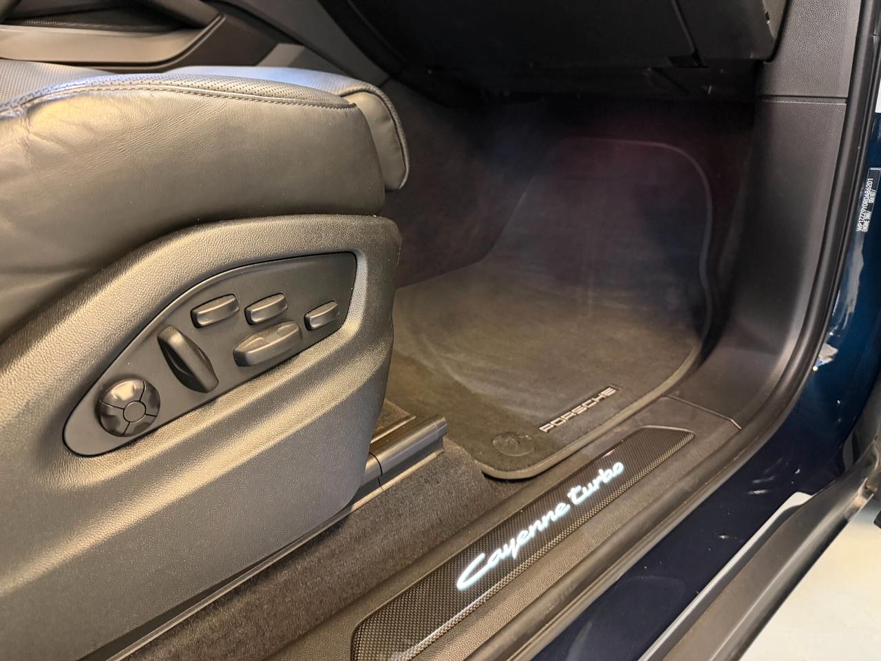 Porsche Cayenne Coupe 4.0 TURBO GT - E-HYBRID FULL CARBON
