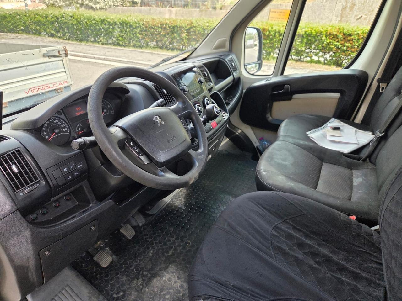 Peugeot Boxer 335 2.2 HDi/130CV FAP PLM Cassonato Acciaio
