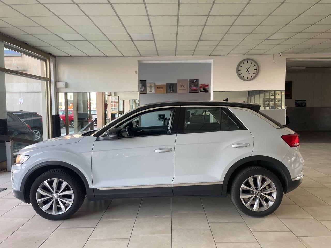 Volkswagen T-Roc 1.0 TSI 115 CV Style BlueMotion Technology - Nessun vincolo -