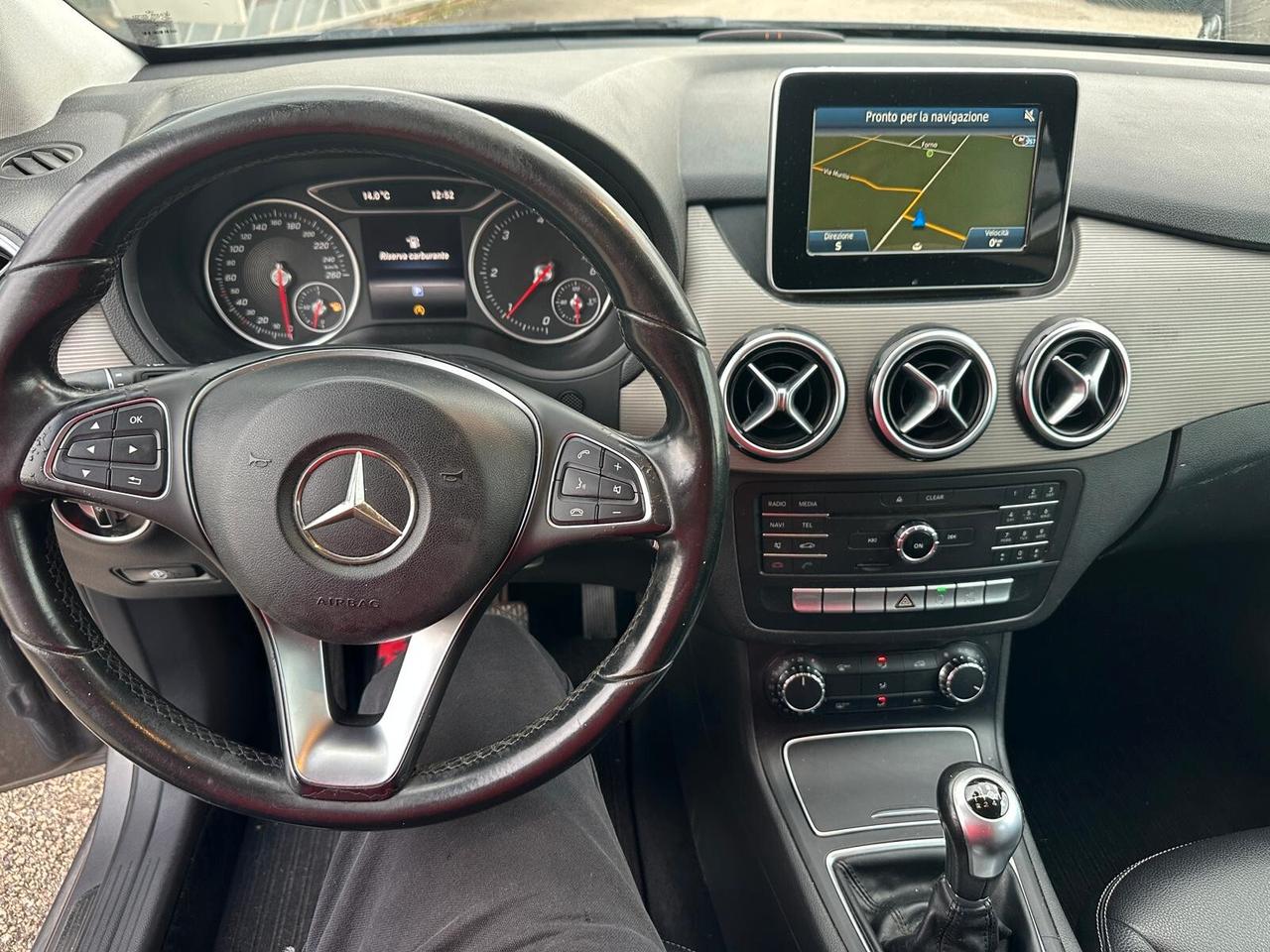 Mercedes Classe B 180