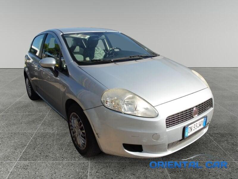 FIAT Grande Punto Grande Punto 1.3 MJT 90 CV 5 porte Dynamic CAMBIO AUTOMATICO SOLO PER COMMERCIANTI