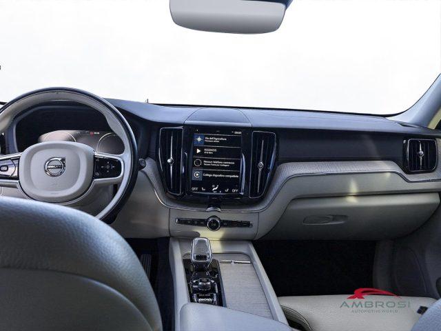 VOLVO XC60 B4 Geartronic Inscription awd