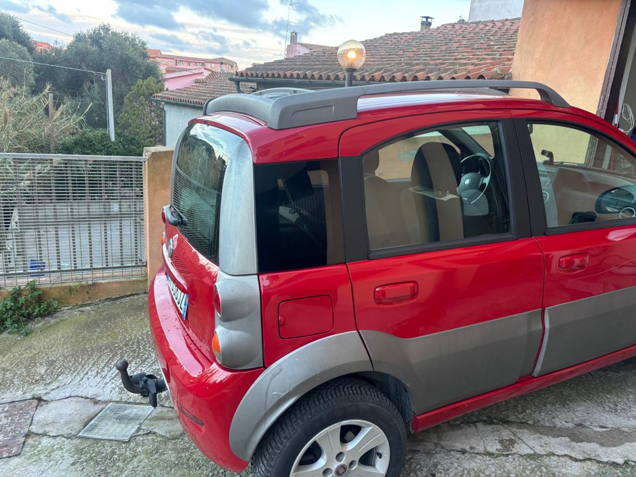 Fiat Panda 1.3 MJT 16V DPF 4x4 Cross serie speciale gancio traino di serie