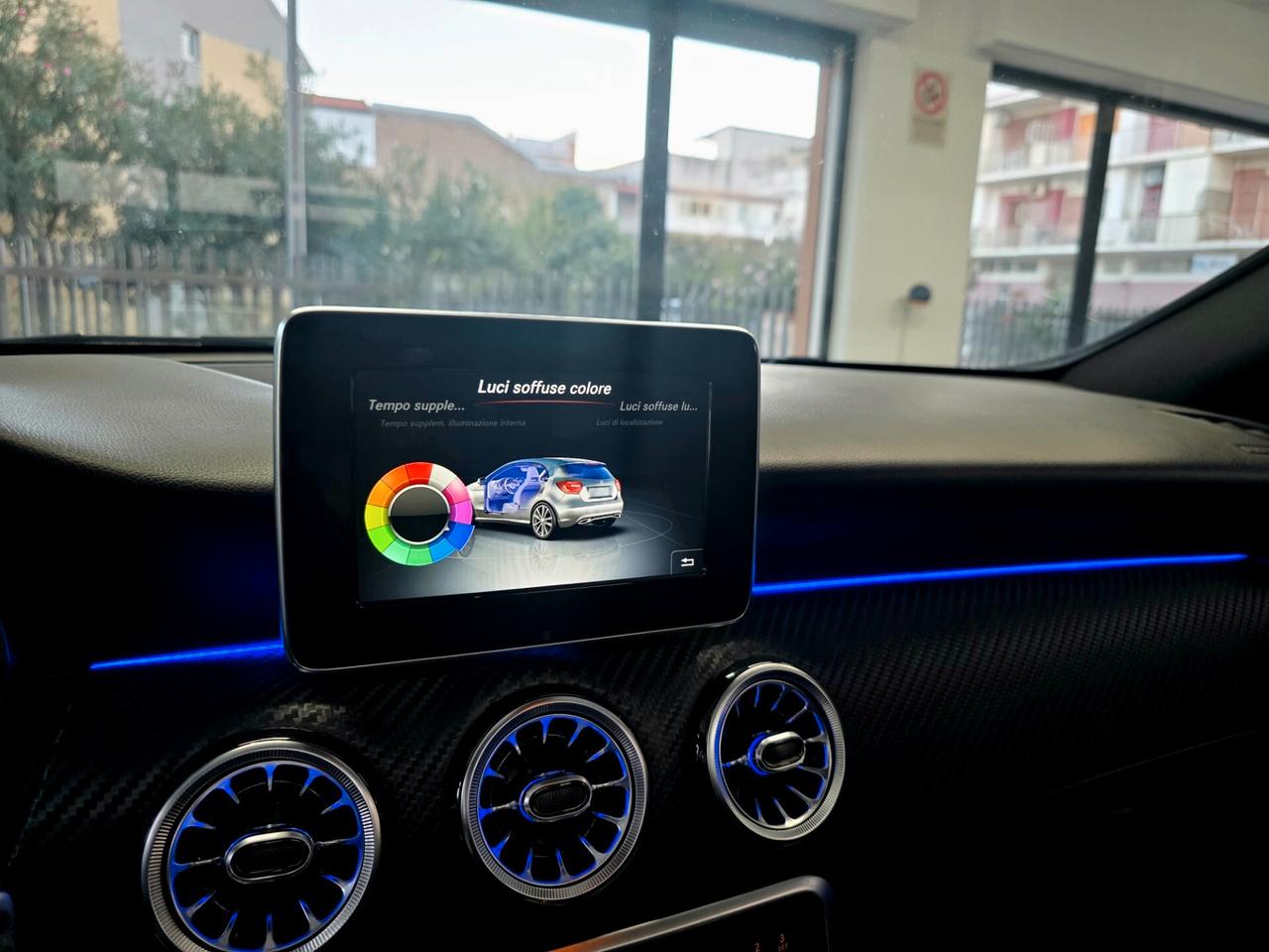 Mercedes-benz Classe A 180d Automatic Premium AMG TETTO