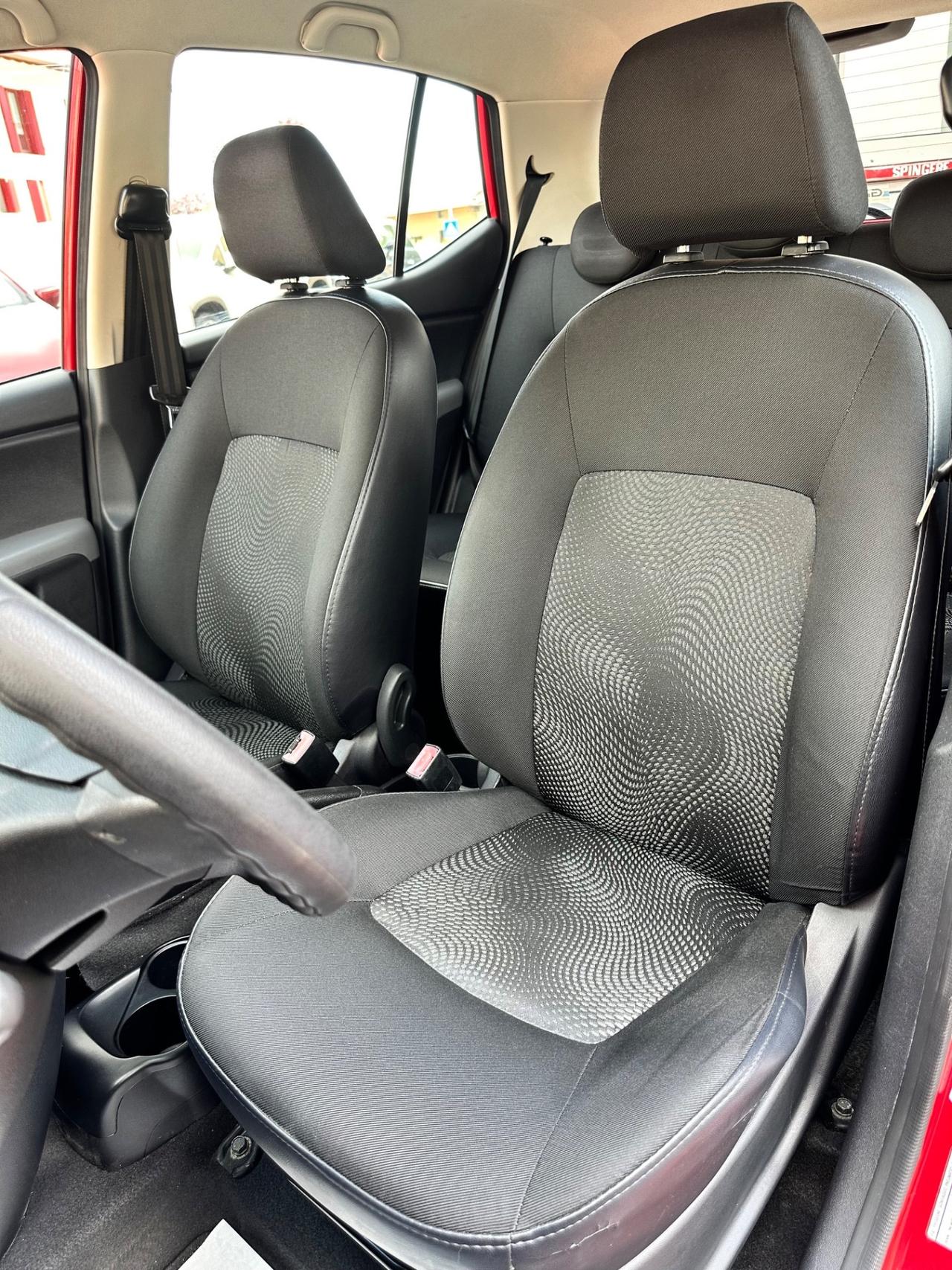 Hyundai i10 1.1Bz 68Cv 5P - Uniproprietario