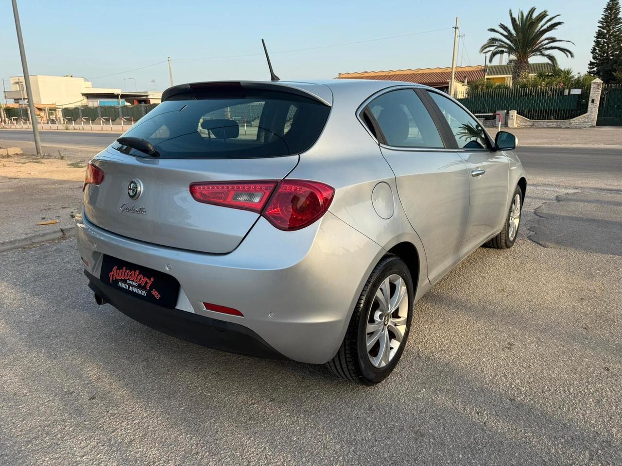 Alfa Romeo Giulietta 1.6 JTDm-2 105 CV