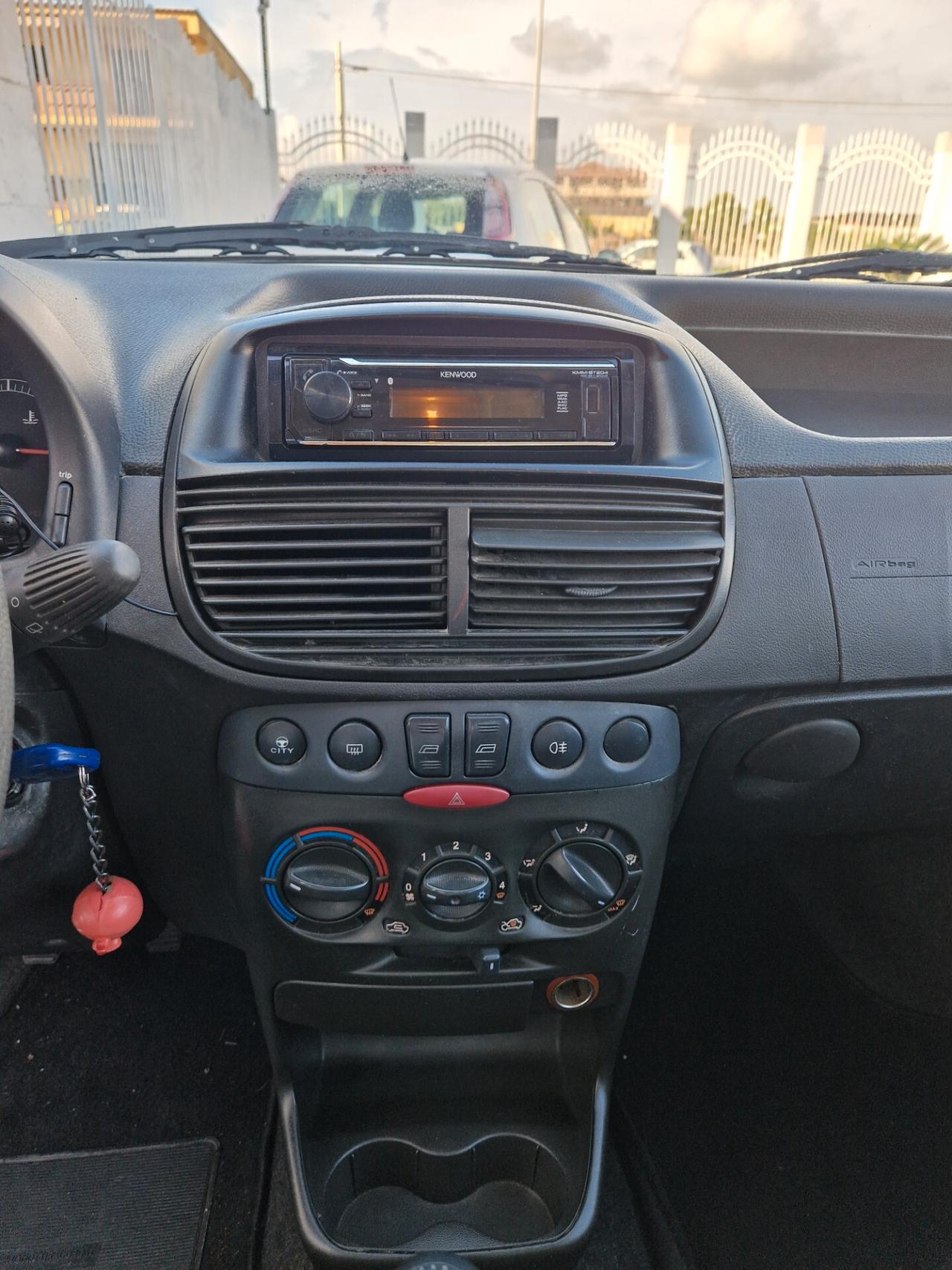 Fiat Punto 1.2 5 porte Active Natural Power
