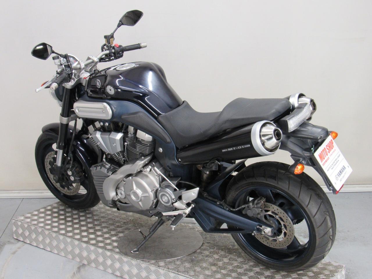 Yamaha MT-01 FIRTS EDITION