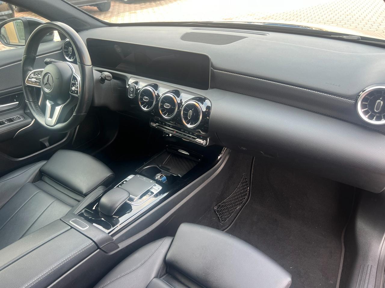 Mercedes-benz A 180 d Automatic Sport