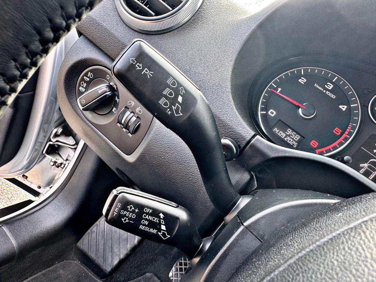 Audi A3 1.6 TDI 105 CV CR Attraction