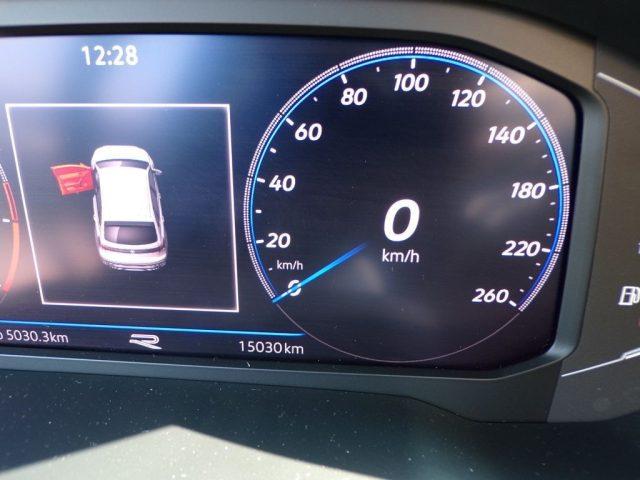 VOLKSWAGEN Taigo 1.0 TSI 115CV DSG R-Line Fari IQ Matrix, Tettino