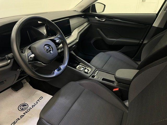 SKODA Octavia IV - Wagon 1.5 g-tec Executive 130cv dsg