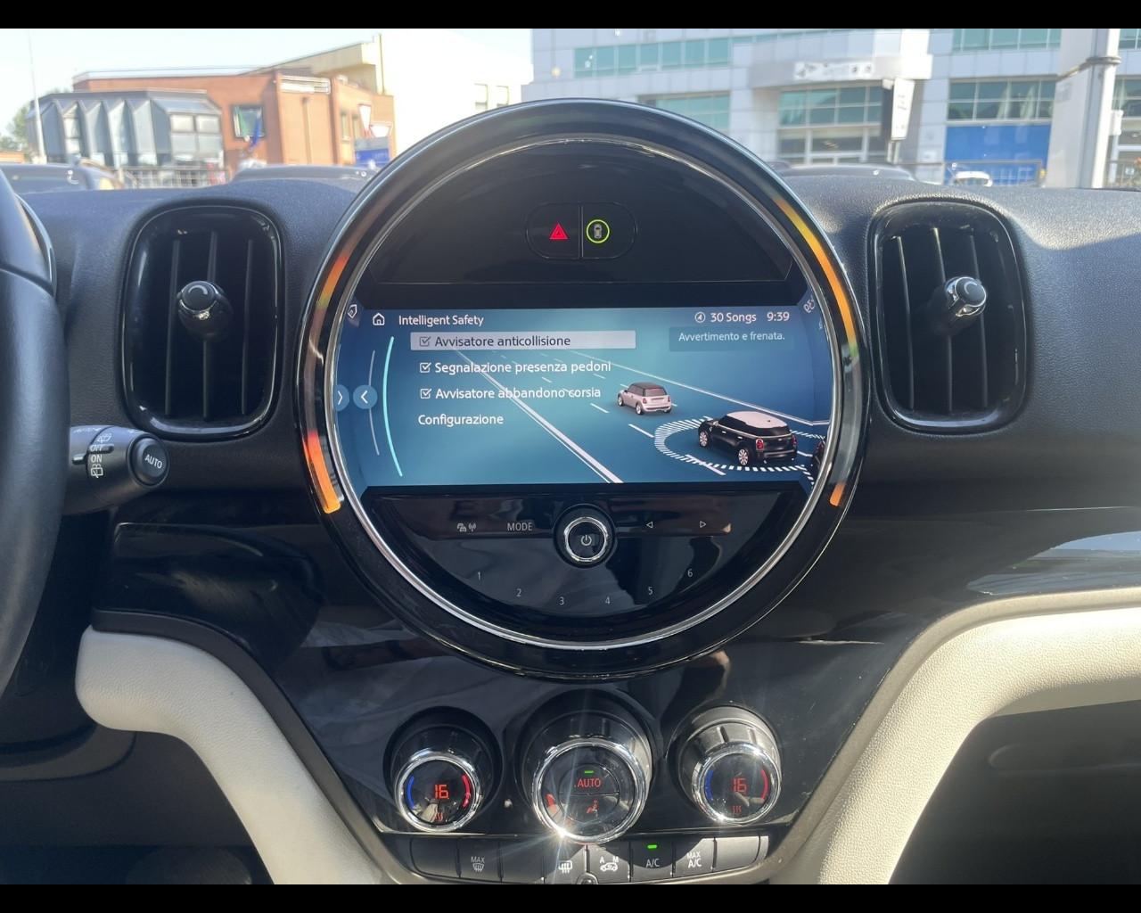 MINI Mini Countrym.(F60) - Mini 1.5 Cooper Classic Countryman